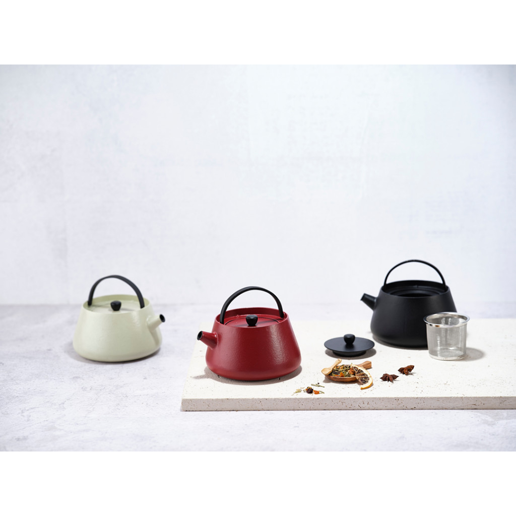 Cosy&Trendy BILL TEAPOT BLACK 0,83L CAST IRON