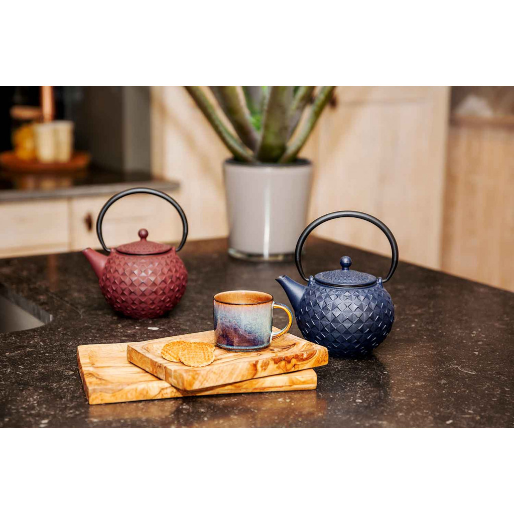 Cosy&Trendy SAKAI TEAPOT RED 1L CAST IRONFILTER INCLUDED