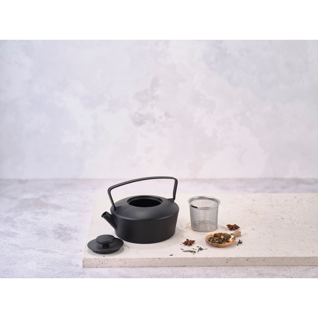 Cosy&Trendy CHARLIETEAPOT BLACK 0,71L CAST IRON