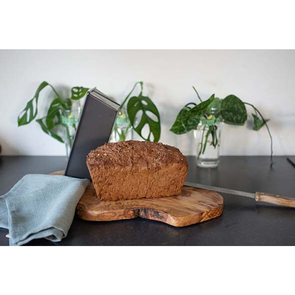 Cosy&Trendy CUTTING BOARD WITH HANDLE 31-35CMx 14-18CM OLIVEWOOD