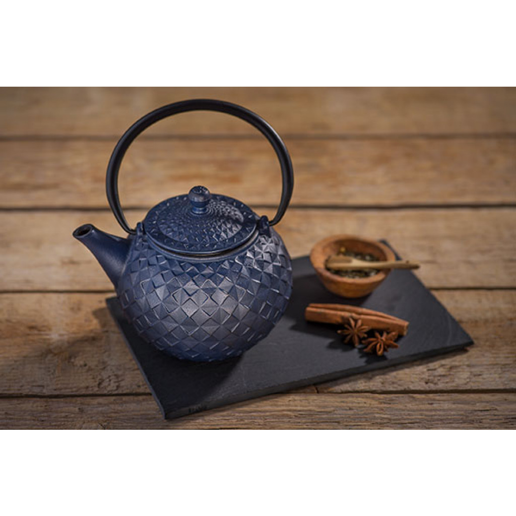 Cosy&Trendy SAKAI TEAPOT BLUE 1L CAST IRONFILTER INCLUDED