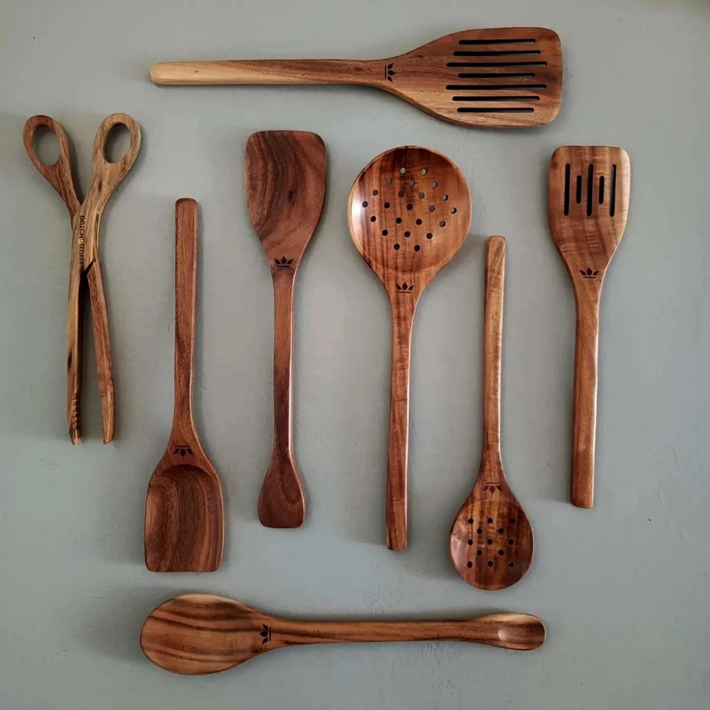 Dutchdeluxes Complete set of 8 wooden utensils ACACIA Acacia