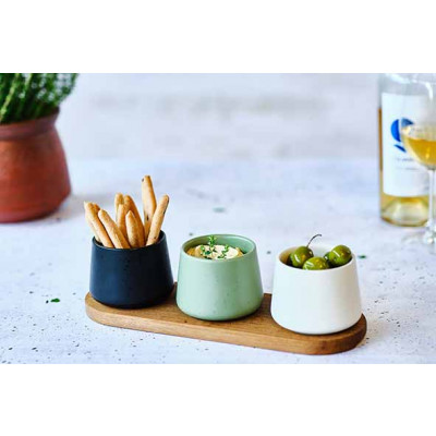 Cosy&Trendy BITES APEROSET 4PCS - SERVING BOARD30X10CM + 3X BOWL D9X7CM